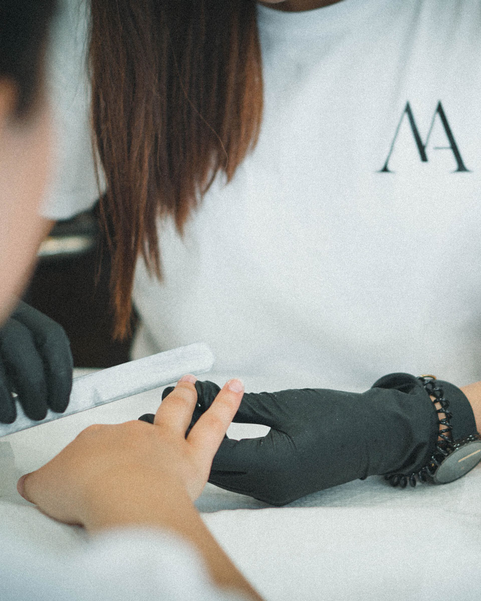 manicure.jpg